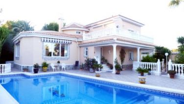 Reforming House in Orihuela Costa Costa Blanca South. The Recommended Option