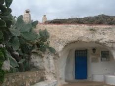 Inauguración de la exposición en las Cuevas del Rodeo