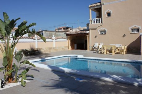 Reforma barbacoa y piscina